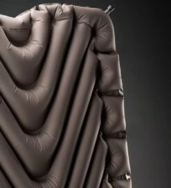 Matelas Klymit Static V Luxe -Therm-a-Rest Soldes matelas gonflable klymit static v luxe 04