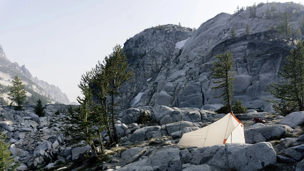 SlingFin SplitWing UL Tarp 6 SlingFin SplitWing UL Tarp – Image 4